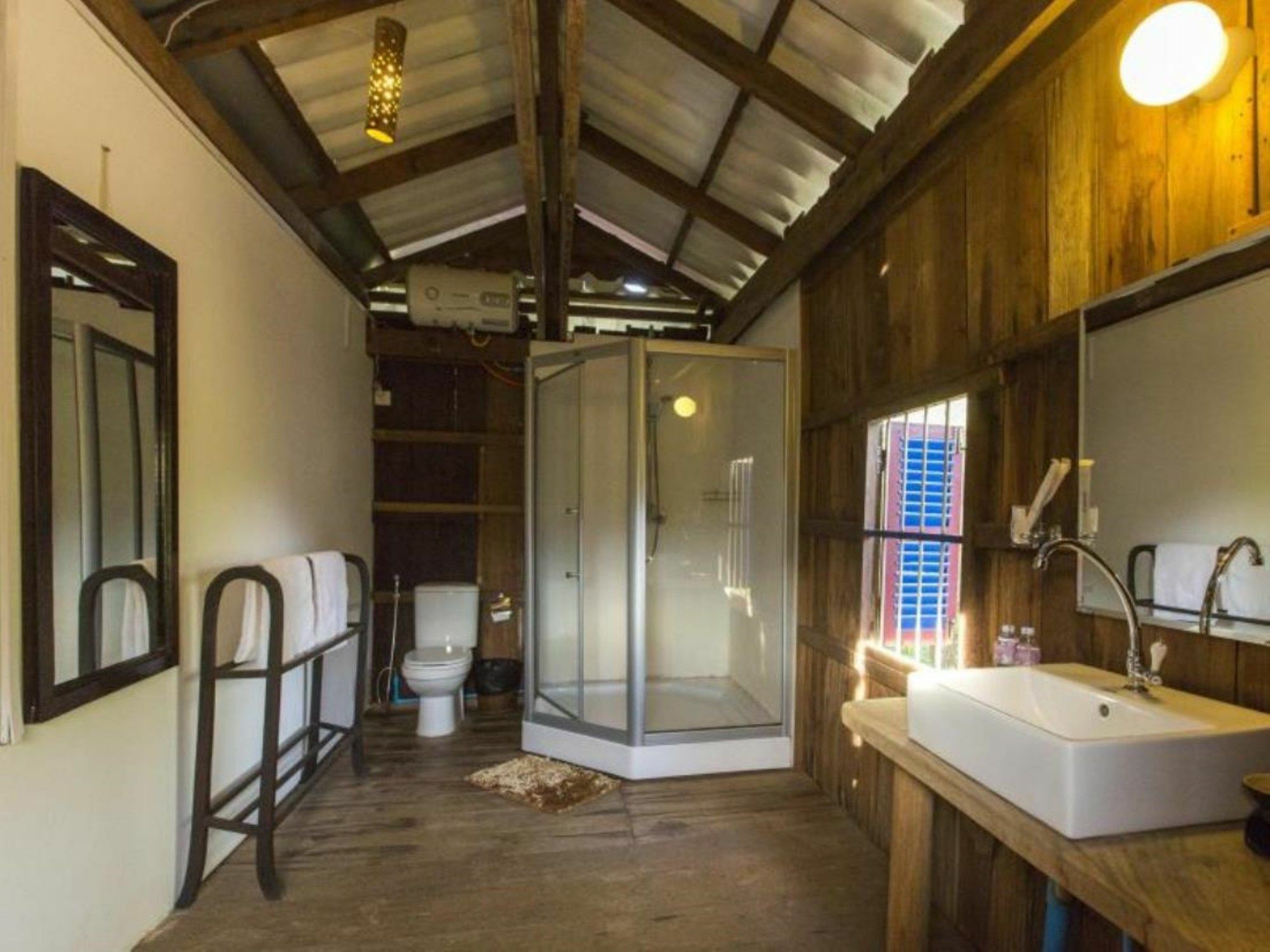 Champa Lodge Kampot Buitenkant foto